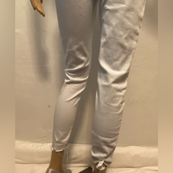 10067 Women’s White skinny jeans size 4 - Picture 10 of 11
